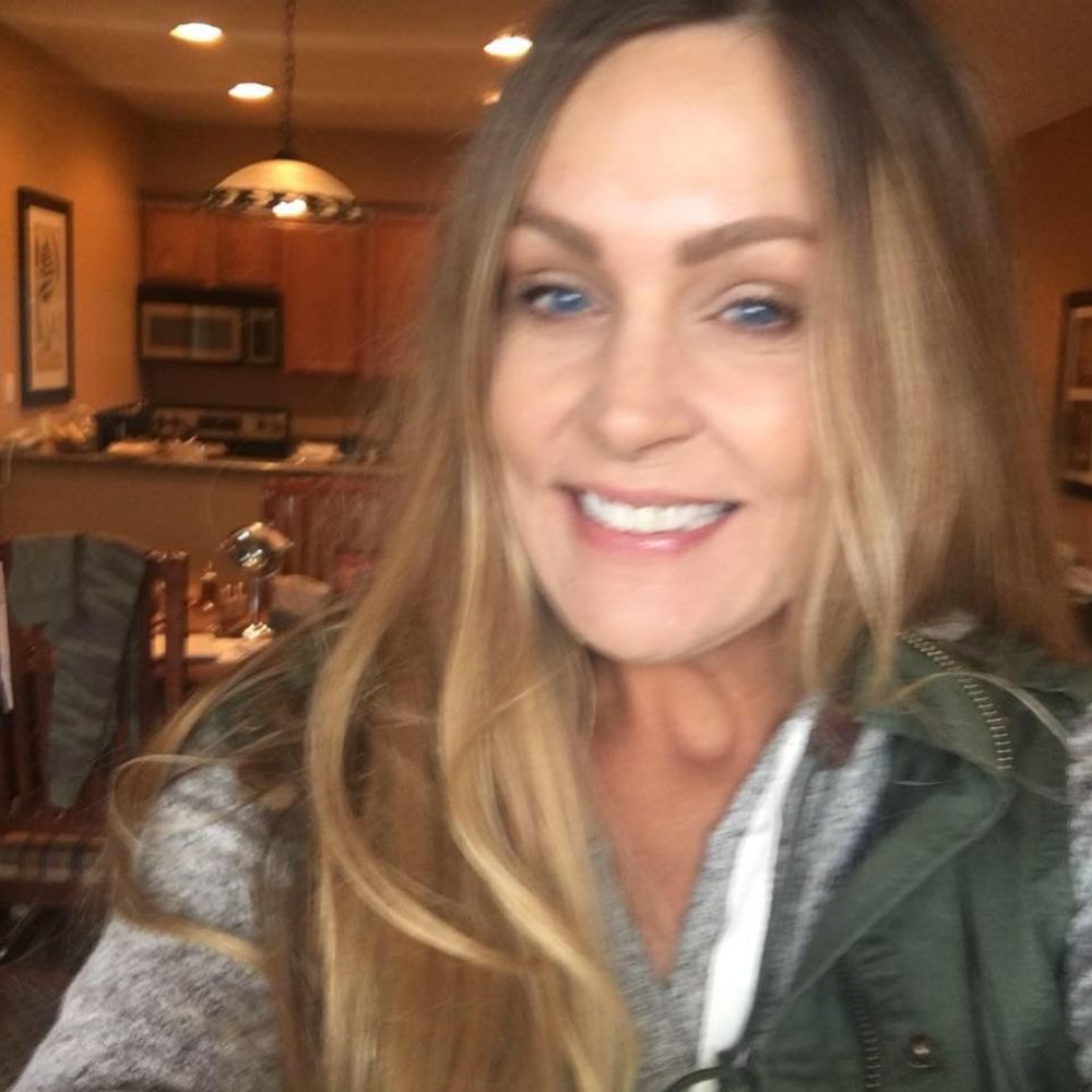 Meet your Posher, Erika